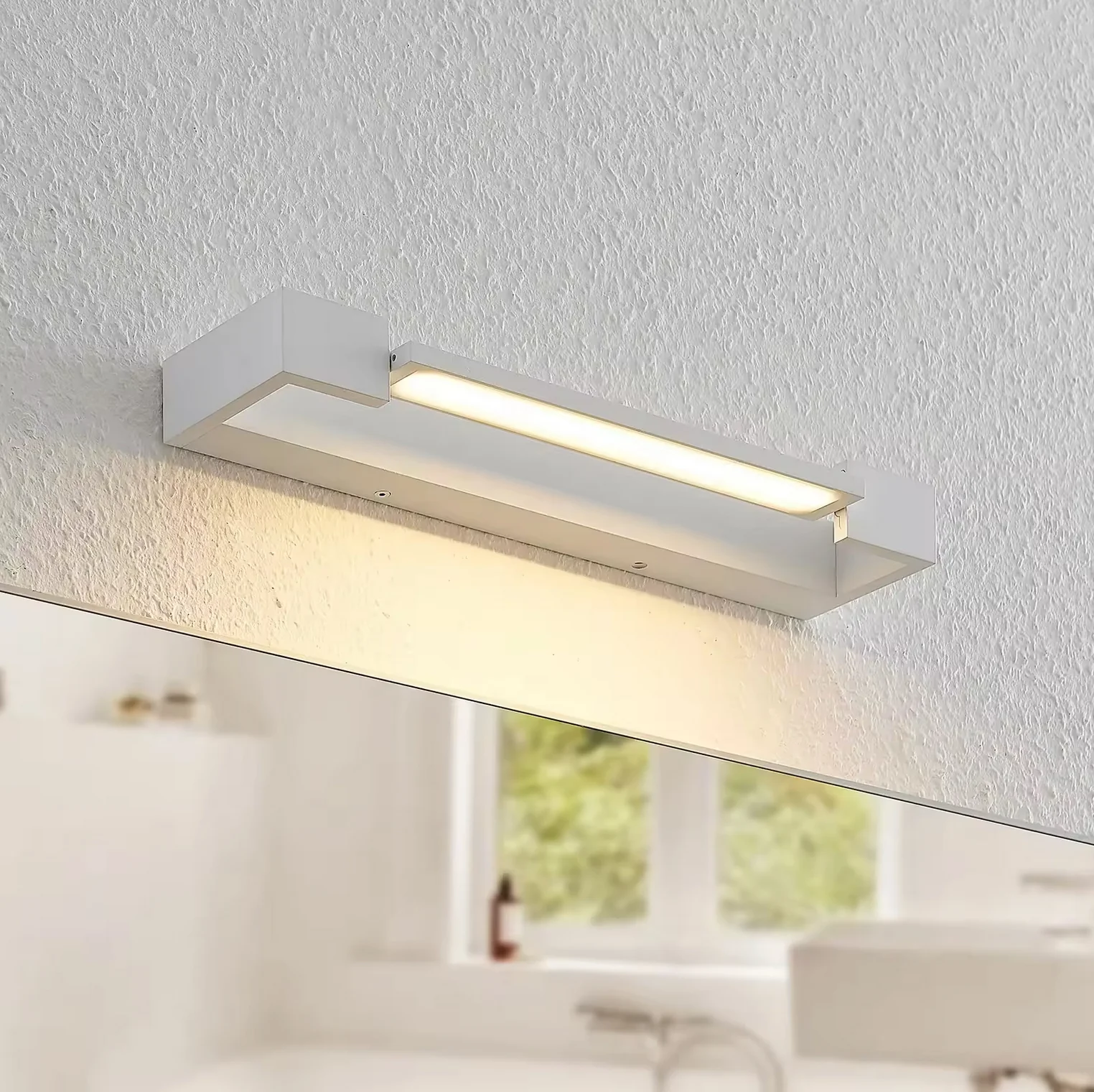 מנורת קיר רון | שחור| פליז| לבן| 30| 60|90 | ס"מ – תמונה 3